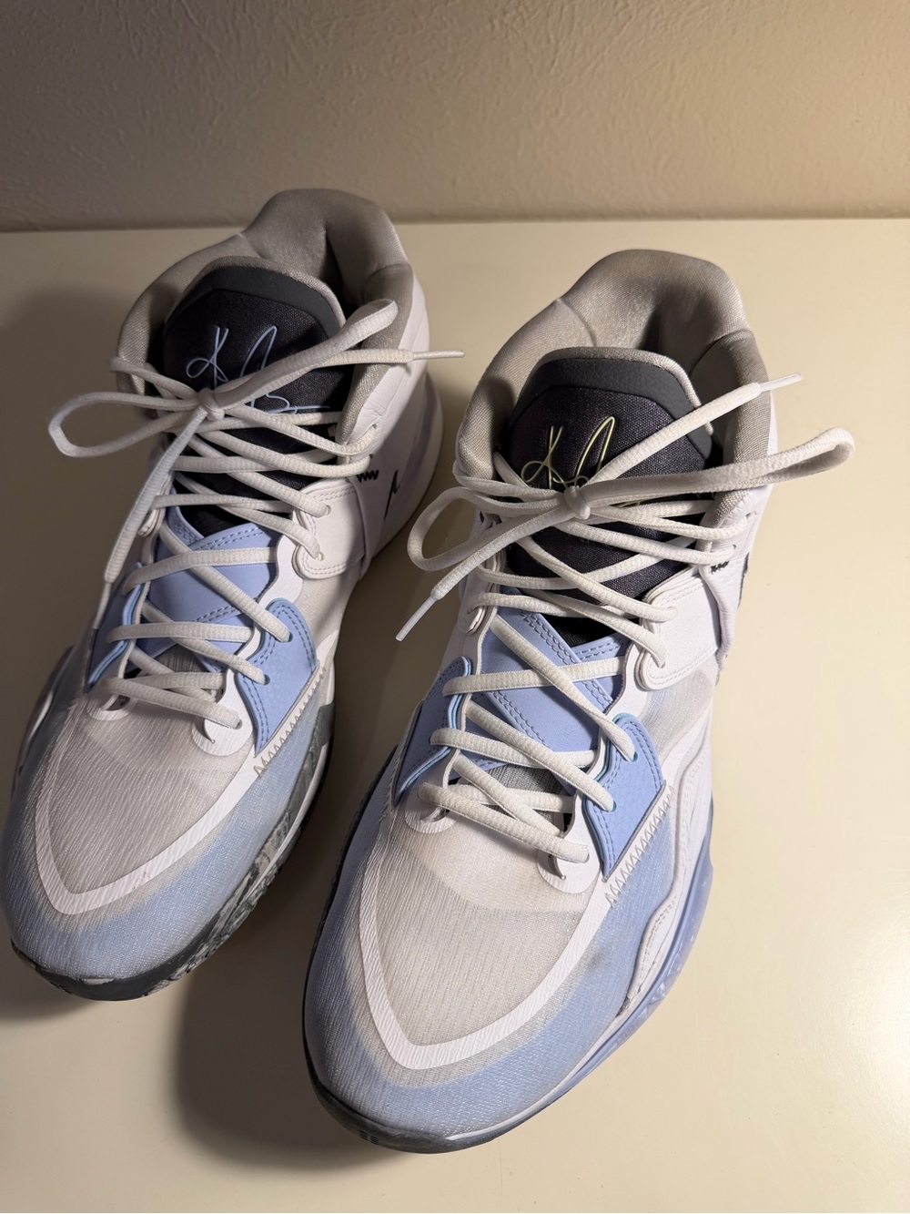 Nike Kyrie Infinity Smoke and Mirrors Basketball Shoe size 14
